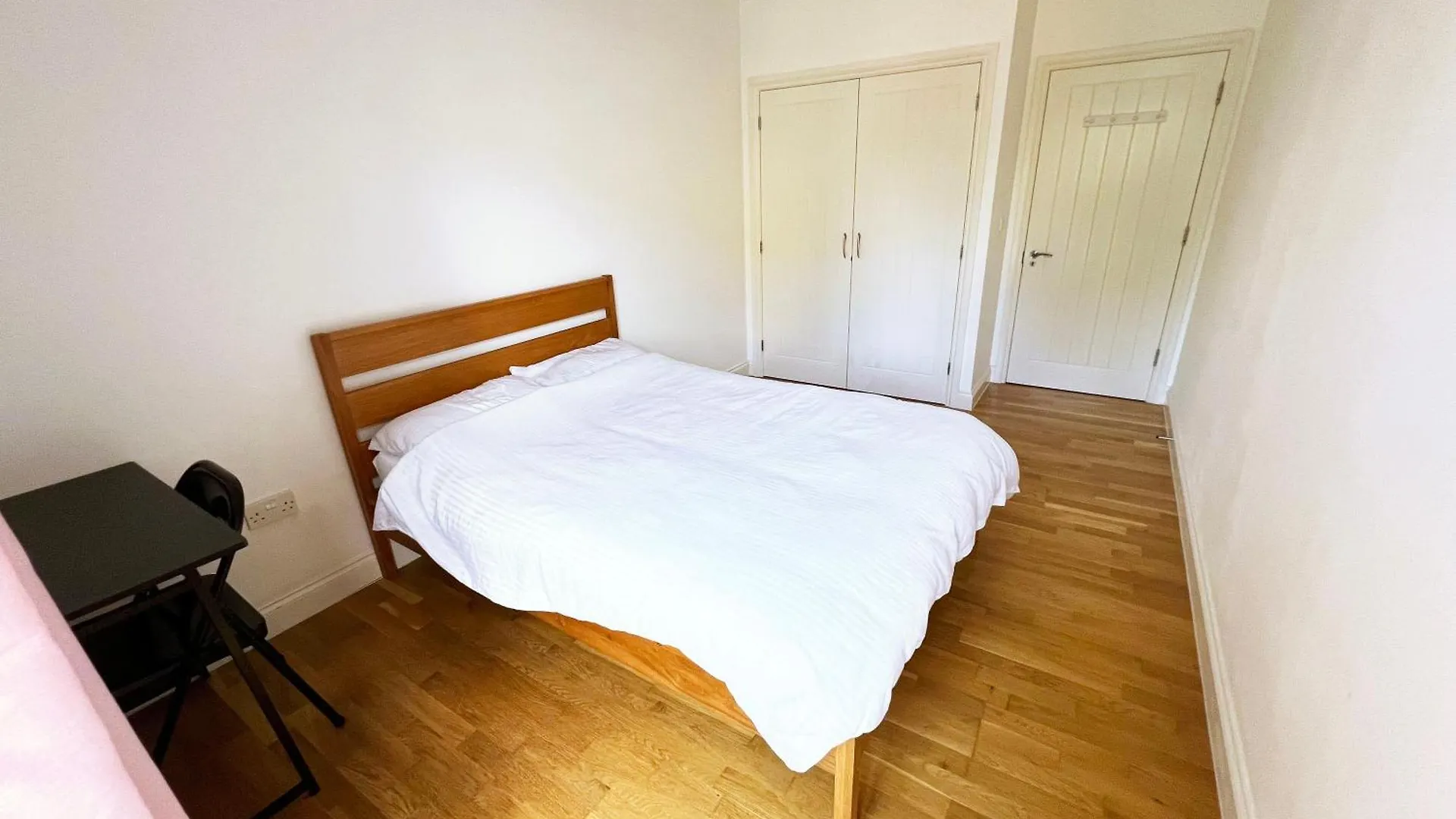 Bedroom 2, Queens Road London 0*,  United Kingdom